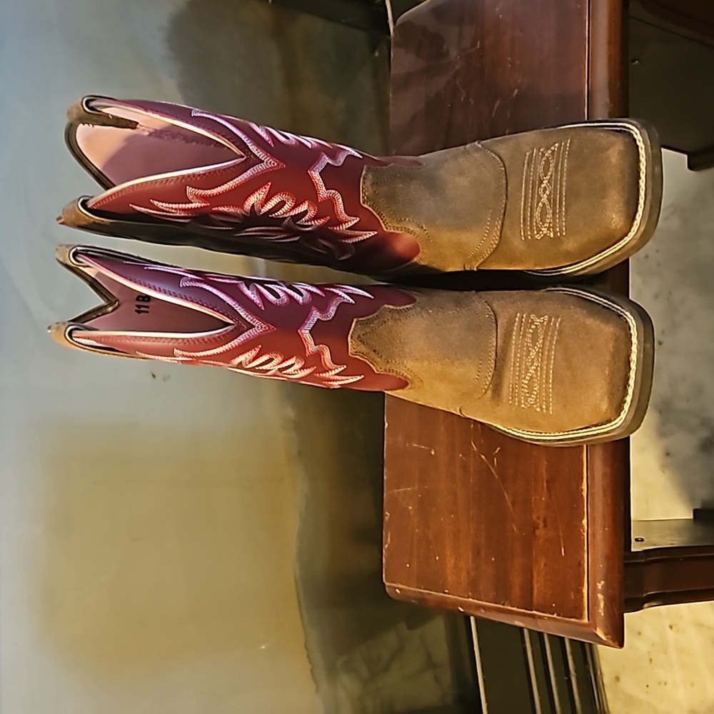 Women's Ariat CowGirl Boots
